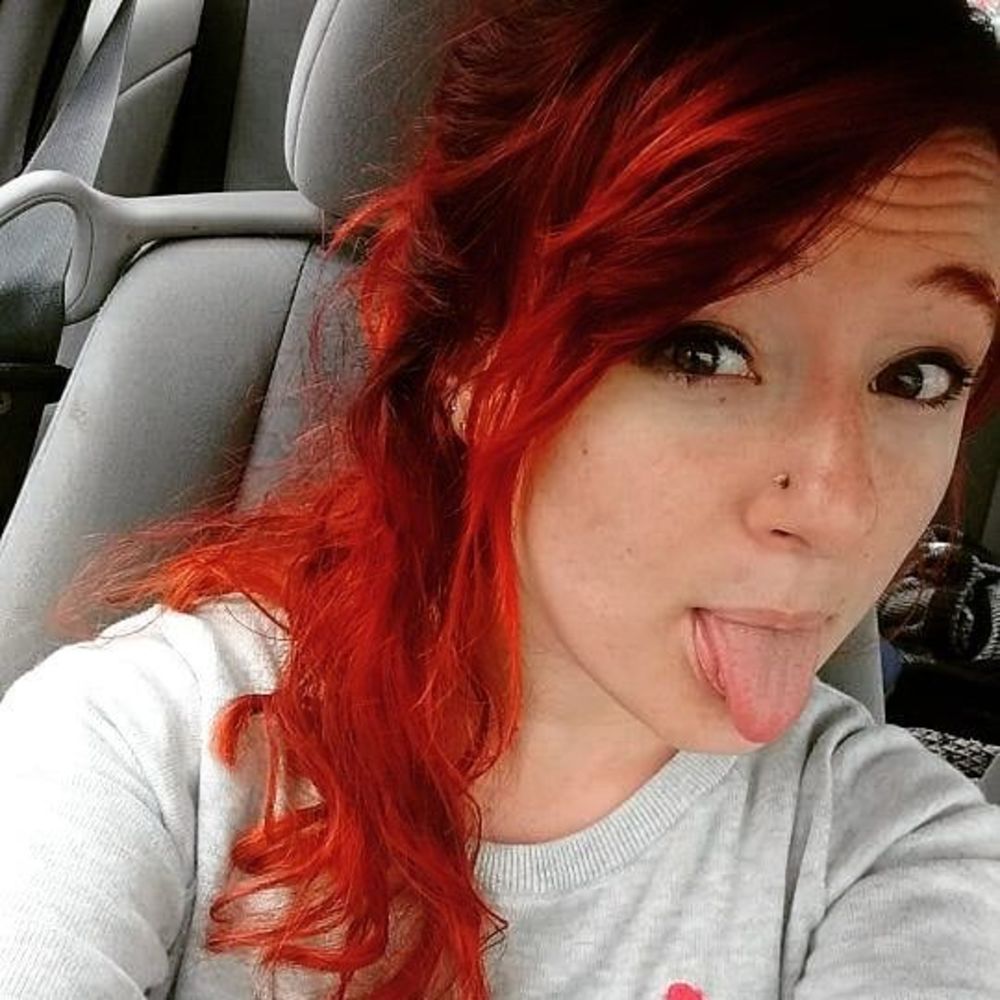 Meet your Posher, Alexandra